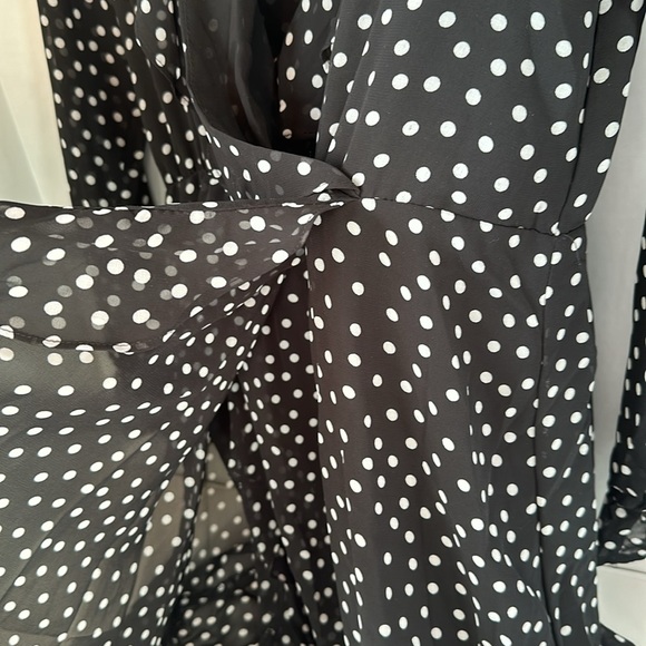 H&M divided black and  white polka dot ruffle dress size 14 - Picture 5 of 7